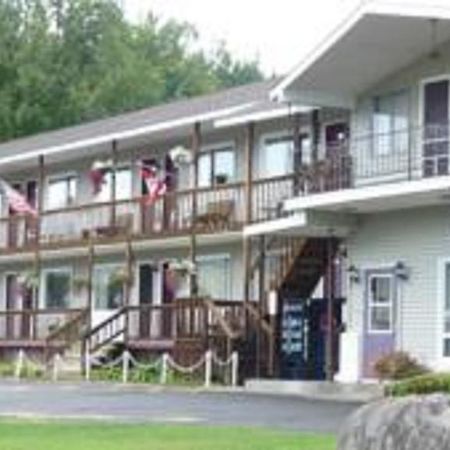 Legacy Inn & Suites Of Lake George Exterior foto